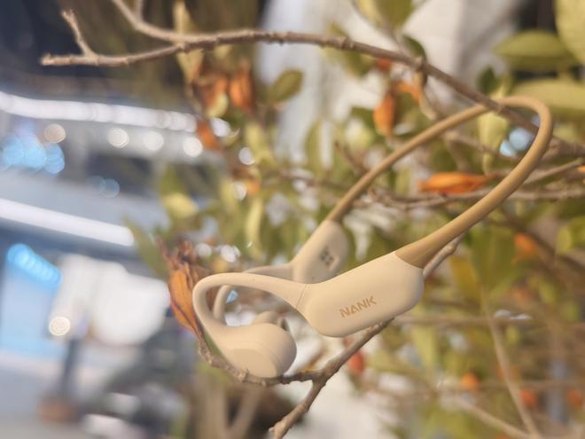 Air气传导耳机评测：运动耳机市场的新亮点ayx爱游戏体育网页版入口南卡Runner(图8)